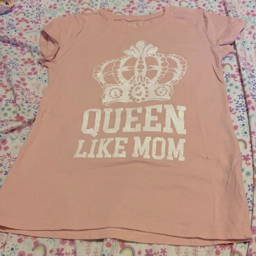 Size medium 7/8 Children’s Place tee